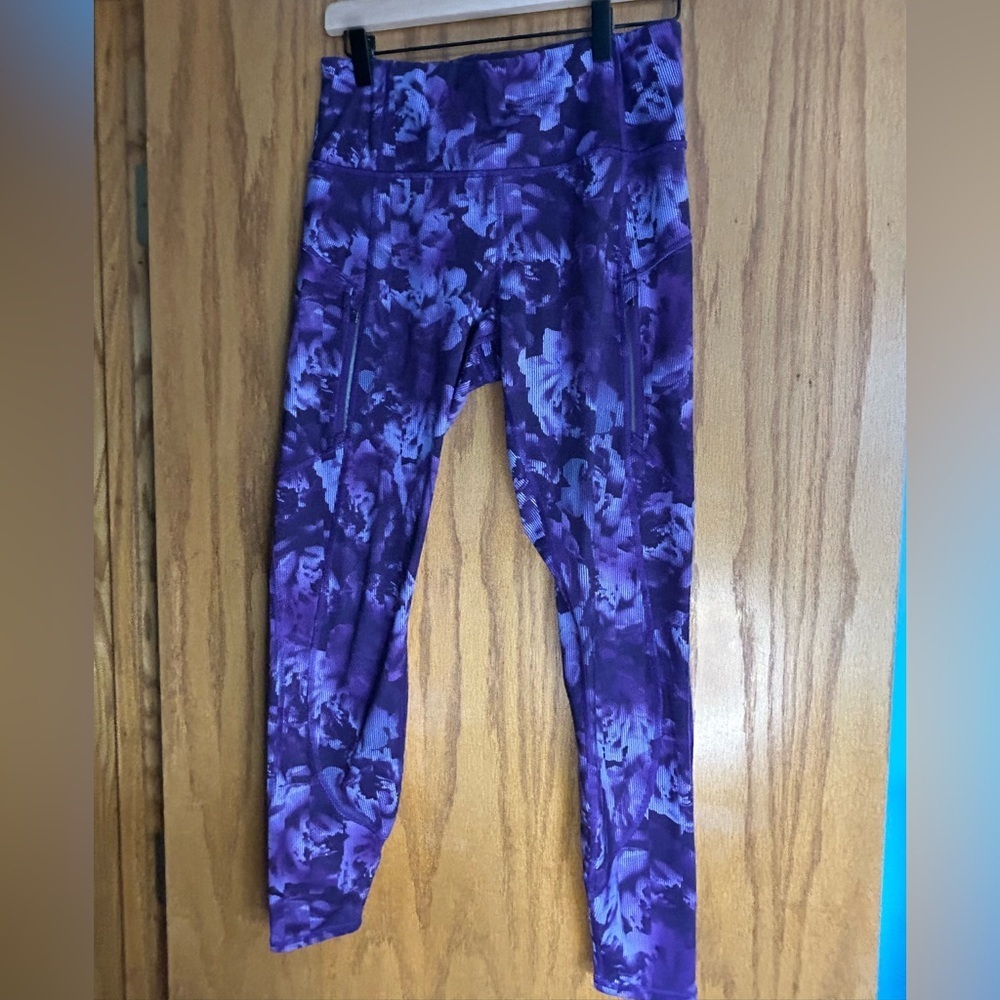 Athleta Rainier Tights Medium Purple Floral High Rise Pocket Leggings - Picture 3 of 7